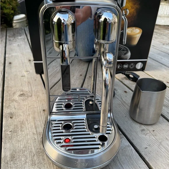 Breville Nespresso creatista plus - Picture 9 of 16